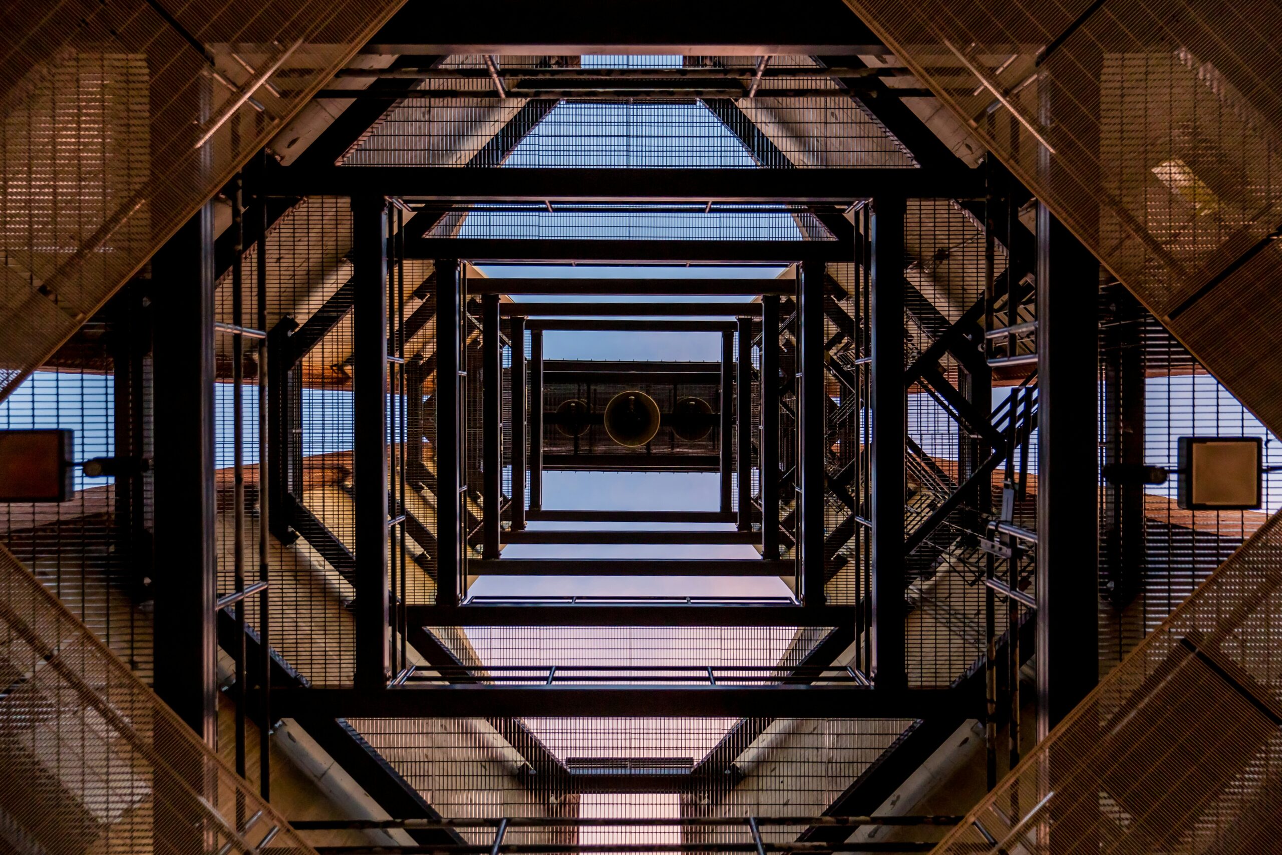 Geometric design, black metal tower
